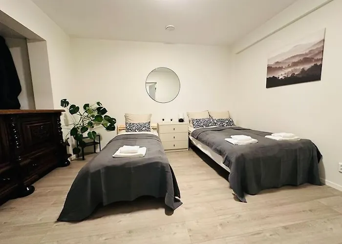 Apartment 7 Soverom I Hjertet Av *